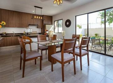 Casa de 3 habitaciones, Mérida · Casa Al Norte de Mérida Real Montejo, en Privada con Excelente Ubicación
