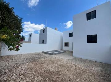 Casa de 3 habitaciones, Mérida · Casa Al Norte de Mérida Real Montejo, en Privada con Excelente Ubicación
