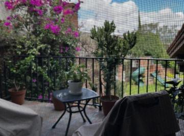 Casa de 4 habitaciones, León · Casa en Renta o Venta en Balcones del Campestre en León