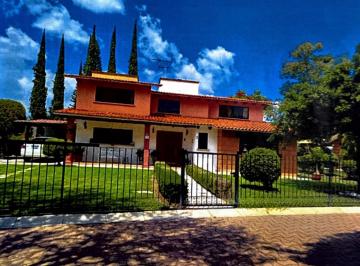 Casa en condominio de 4 habitaciones, Corregidora · Casa Tipo Campestre