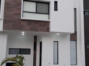 Casa de 3 habitaciones, Solidaridad · Oportunidad Residencia, Amueblada, en Privada Exclusva
