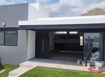 Casa de 2 habitaciones, Cuernavaca · Casa en Privada con Vigilancia en Residencial Lomas de Cortes