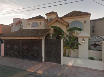 Casa de 5 habitaciones, Tijuana · Casa en Venta en Tijuana Bc