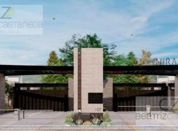 Casa · 206m² · 3 Recámaras · Casa - Pachuca