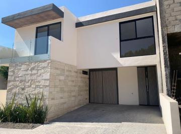 Casa en condominio de 4 habitaciones, Cuernavaca · Casa Nueva en Condominio de 18 Casas Independientes Col. Buenavista