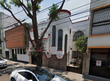 Casa de 3 habitaciones, Cuauhtémoc · Oportunidad Hermosa Casa de 118 m² con 3 Recámaras en Venta en Hipódromo Condesa