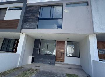 Casa de 3 habitaciones, Zapopan · Casa en Venta, 3 Recamaras, en Viveros del Valle, Zapopan, Jalisco.