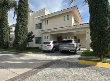 Casa de 3 habitaciones, Zapopan · Casa en Renta Jardín Real Coto 10, Zapopan, Jalisco.