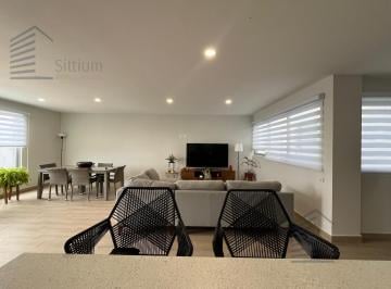 Casa · 140m² · 3 Recámaras · 2 Estacionamientos · Casa en Venta - San Mateo Atenco - 140 m²