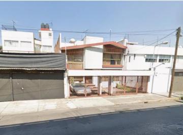Casa de 4 habitaciones, Venustiano Carranza · Venta de Casa en Colonia Federal Venustiano Carranza, Cdmx