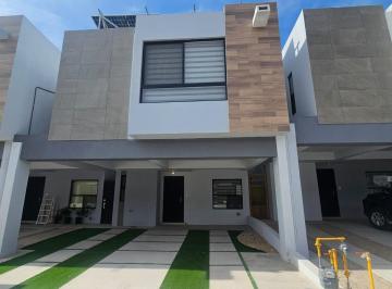 Casa · 3 Recámaras · Casa en Juárez