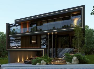 Casa · 820m² · 5 Recámaras · 6 Estacionamientos · Casa en Venta en Lomas de Angelópolis