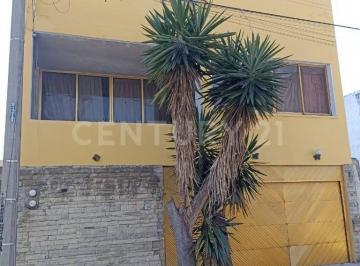 Casa · 409m² · 5 Recámaras · 5 Estacionamientos · Venta de Casa en Puebla, Valle Dorado, 3 Niveles.