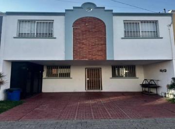 Casa de 2 habitaciones, Zapopan · Casa en Venta en Puerta del Sol