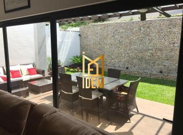 Casa · 540m² · 5 Recámaras · 4 Estacionamientos · 1111 - Casa en Venta en Colonia Cumbres Elite