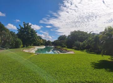 Terreno / Lote · 182m² · Lote en Venta, Exclusiva Privada con Amenidades