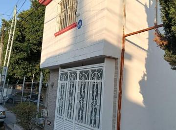 Casa de 3 habitaciones, Querétaro · Casa en Venta La Huerta, Queretaro, a 5 Min Plaza Patio