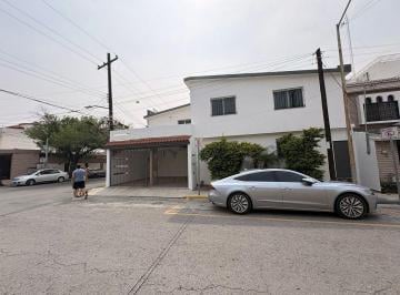 32ca1d2d3db9811dc8ea0590888ea78768cd81ea5c95f28d70c151930635dcd7 · Casa en Venta - Mitras Norte, Monterrey N. L.