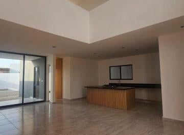 Casa de 3 habitaciones, Mérida · Casa de 3 Recámaras en Chichi Suarez con Fácil Acceso Al Periférico, Mérida