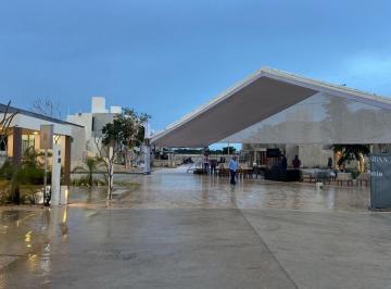 Casa · 136m² · 3 Recámaras · 2 Estacionamientos · Casa en Estela Nativa Conkal. Vida Natural