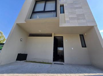 Casa de 3 habitaciones, Tlajomulco de Zúñiga · Casa en Venta Zona Galerias Santa Anita
