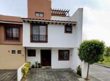 Casa · 140m² · 3 Recámaras · 2 Estacionamientos · Casa en Venta en La Toscana, Lerma