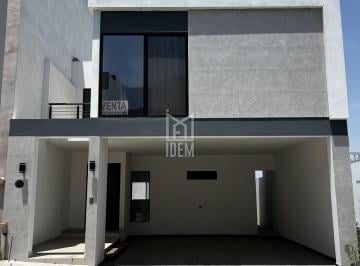 Casa · 228m² · 3 Recámaras · 2 Estacionamientos · 1904 - Casa en Venta Santoral II Mitras Poniente