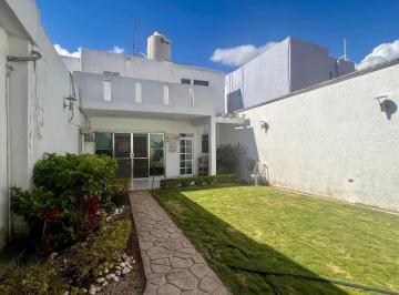 Casa de 3 habitaciones, Mérida · Casa en Venta en Monte Albán, Mérida, Yucatán