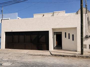 Casa de 3 habitaciones, Mérida · Casa en Venta en Monte Albán, Mérida, Yucatán