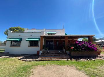 Quinta de 2 habitaciones, Jesús María · Jce - Casa de Campo en Venta, Quinta, Carr. a Calvillo, Z. Poniente