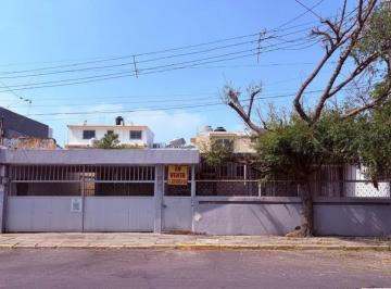 Casa · 300m² · 4 Recámaras · Casa - Fraccionamiento Virginia