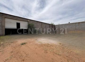 Bodega comercial · 256m² · Bodega en Renta Perif. Lombardo Toledano