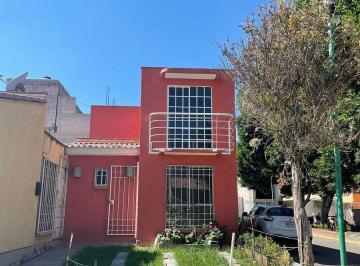 26fb8ca699b4b8b5202ab92d11392492e751d1f61964b8151fbf4a673619cf8d · Casa en Venta, Chicoloapan, Estado de México.
