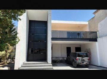 Casa en condominio de 4 habitaciones, León · Casa en Venta!, en San Carlos