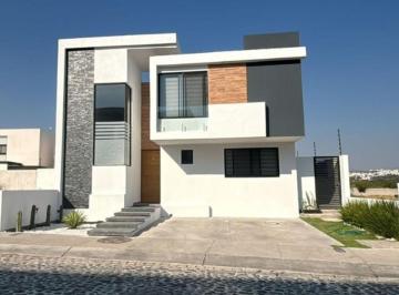 Casa de 4 habitaciones, Querétaro · Casa Venta, Lago de Juriquilla