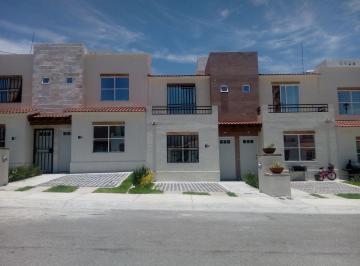Casa de 3 habitaciones, Querétaro · Bonita Casa en Venta 3 Rec Mision del Mayorazgo Cd Sol Queretaro
