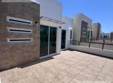 Casa · 190m² · 3 Recámaras · 2 Estacionamientos · Casa en Hacienda del Seminario