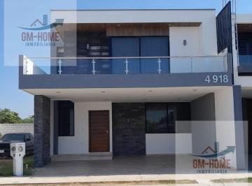 Casa · 4 Recámaras · 2 Estacionamientos · Casa en Coto Atlántico