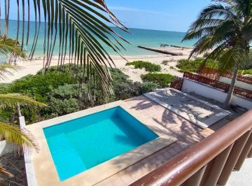 Casa · 393m² · 5 Recámaras · 4 Estacionamientos · Casa con 13.10 m de Frente de Playa en Chelem, Municipio de Progreso, Yucatán - (4)