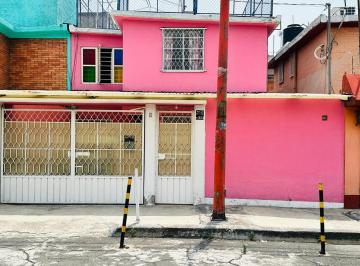 Casa · 126m² · 2 Recámaras · 1 Estacionamiento · Casa en Venta – Valle de Aragón 3ra Sección, Ecatepec - (4)