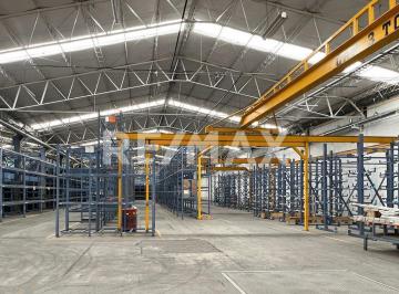 Bodega comercial · 1833m² · 5 Estacionamientos · Bodega Comercial en Renta en Boulevard Toluca en Colonia Alce Blanco - (4)