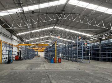 Bodega comercial · 1877m² · 5 Estacionamientos · Bodega Comercial en Renta en Boulevard Toluca en Colonia Alce Blanco - (4)