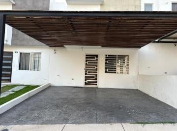 Casa en condominio · 152m² · 3 Recámaras · 2 Estacionamientos · Casa en Venta en Ciudad del Sol - (4)