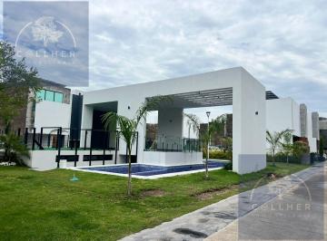 Casa · 250m² · 3 Recámaras · 2 Estacionamientos · Casa en Venta San Agustin