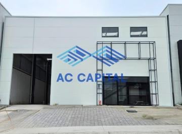 Bodega comercial · 439m² · Bodega Industrial Nueva 439 m² con Oficinas y Mezzanine | Terra Park Centenario