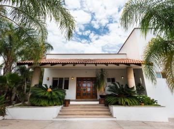 Rancho de 4 habitaciones, Colón · Finca/rancho Comercial en Venta