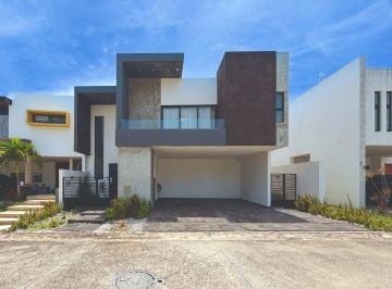 Casa de 3 habitaciones, Alvarado · Casa en Venta en Punta Tiburón, Alberca y Asador