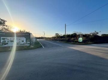 Terreno / Lote · 148m² · Terreno en Venta en Temozón Norte, Calles Pavimentadas y Luz a Pie de Lote