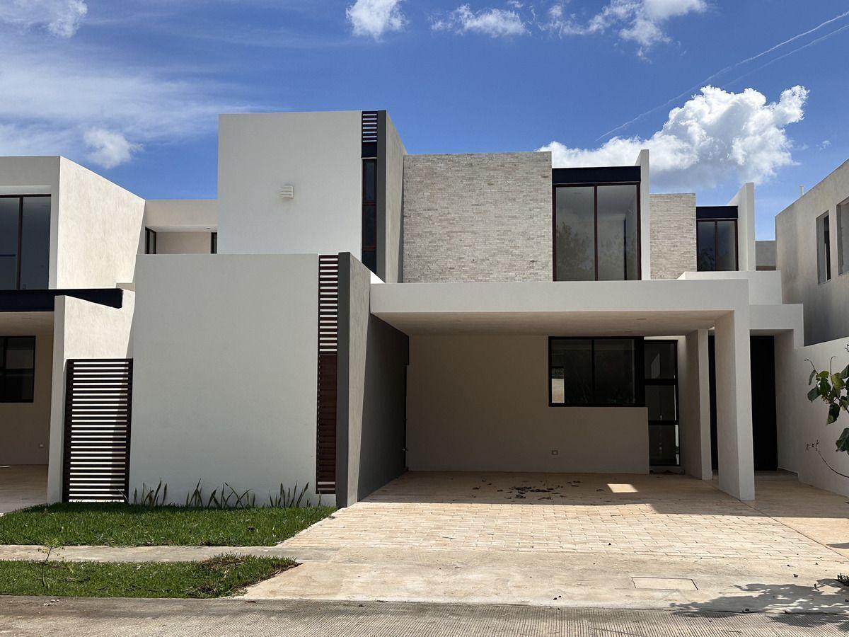 House for Sale in Parque Natura, Mérida, Yucatán