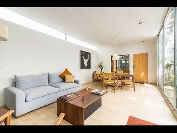 Departamento · 100m² · 2 Recámaras · 1 Estacionamiento · Amplio Departamento Amueblado en Condesa | 2 Recámaras + Tv Room